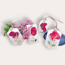 Load image into Gallery viewer, Lovely Garden Sachets
